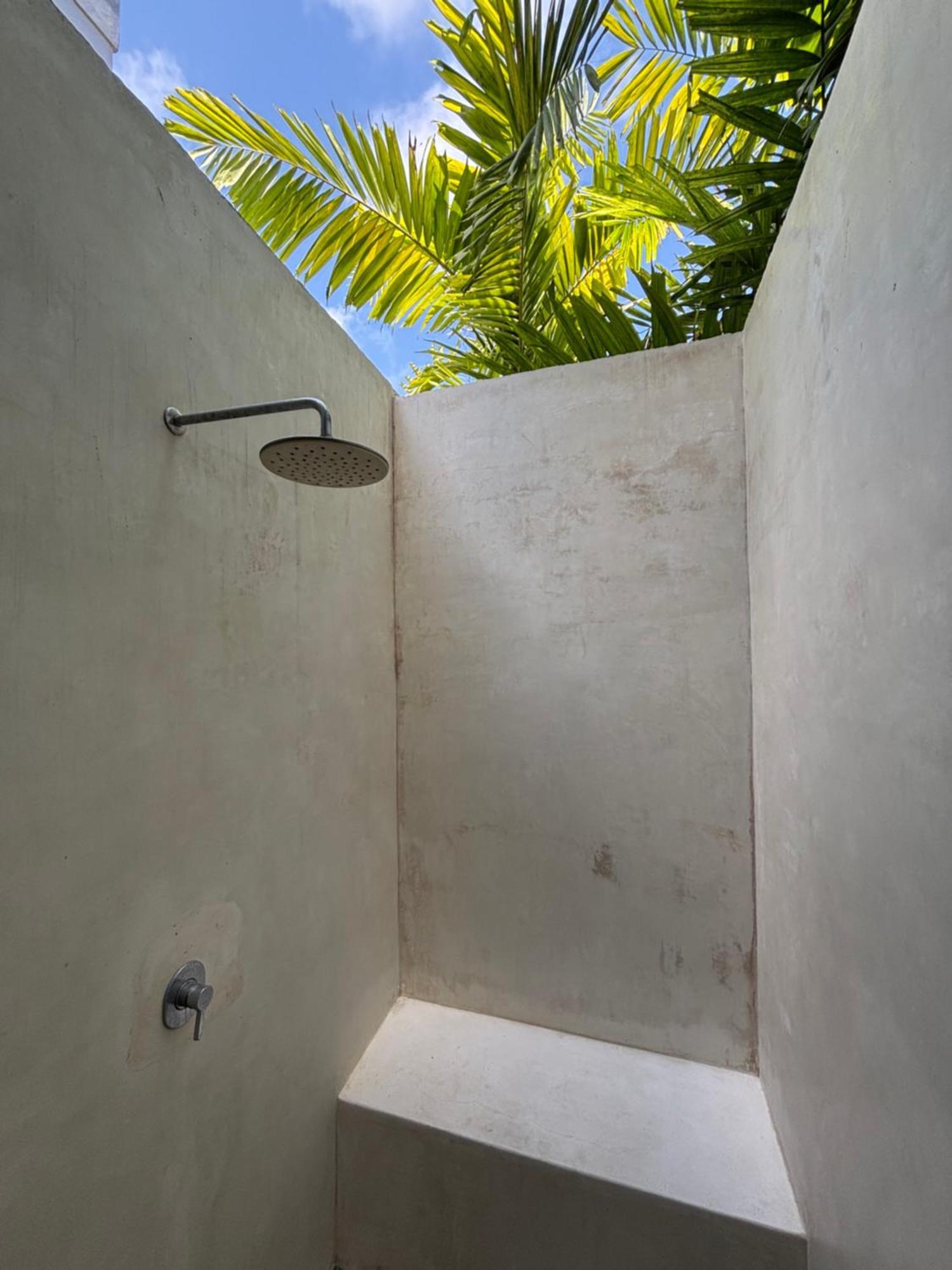 Hotel 007 Surfhouse Bali Ungasan Exterior foto